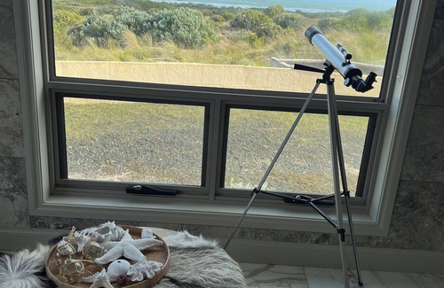 Wye House | Off the grid accommodation in a Beautiful slice of Paradise n