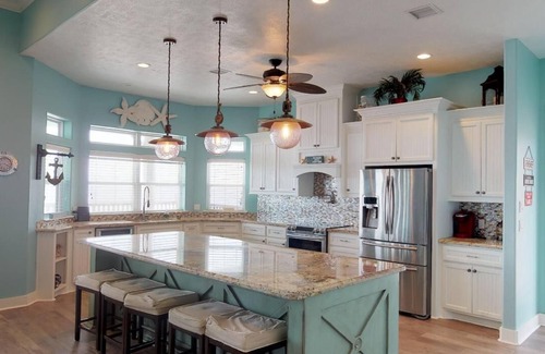 Galveston House | Off The Hook: 4 BR, 3 BA House in Port Bolivar, Sleeps 12
