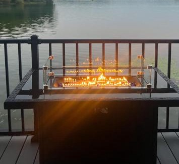 Newaygo Apartment | Off the Hook