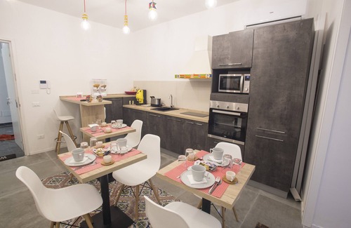 Castellammare Vucciria Bed & Breakfast | "OFFER" - Il Massimo