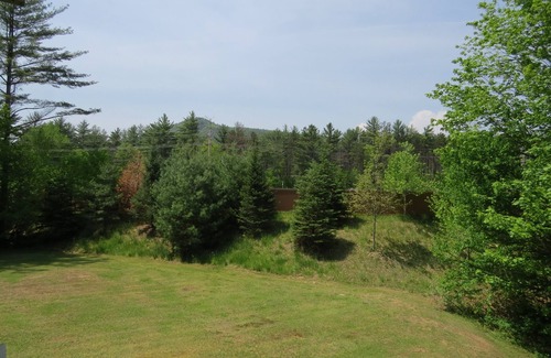 Bartlett Condo | Official Seasons RMC Condo 15F - 1 Bedroom + Loft - Sleeps 9 - No Fees