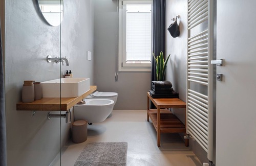 Padova Apartment | OFFICINE CAVOUR THE OAK TWO-ROOM APARTMENT