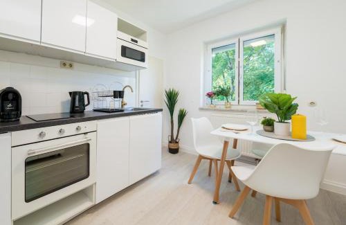 Freilassing Apartment | OG1 L City Wohnung 15min bis Salzburg
