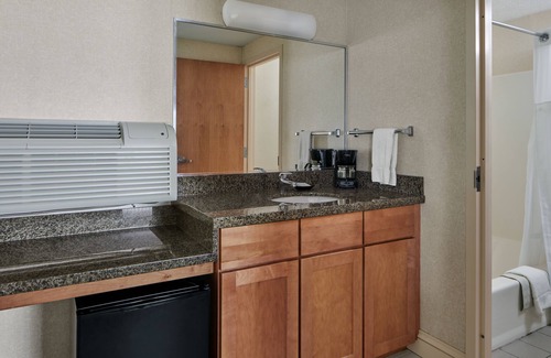 Ogunquit - Wells Hotel | Ogunquit - The Milestone
