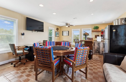 Ocean Hill House | OH-9 "Caspies by the Sea" SemiOceanFront Dog friendly!