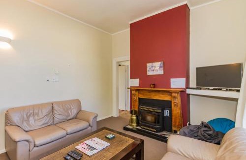 Ohakune House | Ohakune Cottage - Ohakune Holiday Home