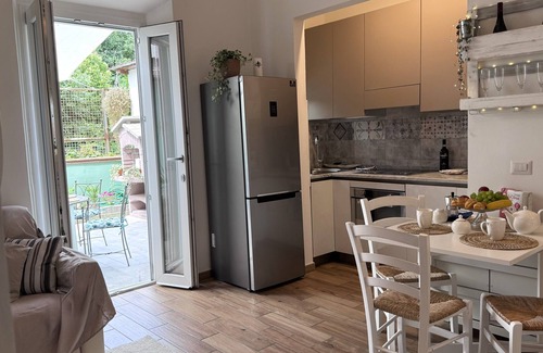 Isolotto Apartment | Ohana Florence Suite