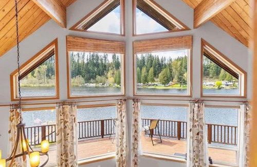 Eatonville House | Ohop Lake Escape