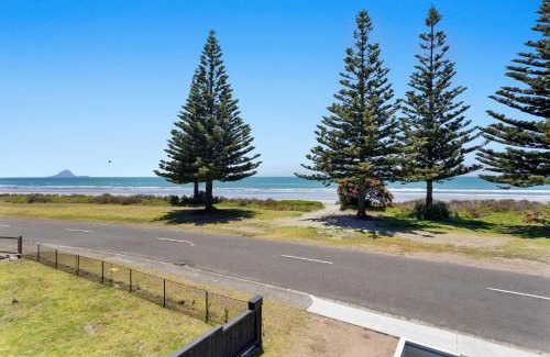 Ohope House | Ohope Beachside Retreat - Ohope Holiday Home