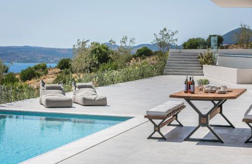 Plateies Villa | Oikos Boutique Residences