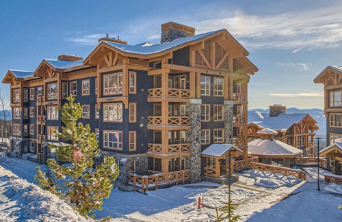 Big White Ski Resort Condo | Okanagan - Stonegate Resort Unit A202