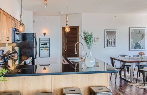 Big White Ski Resort Condo | Okanagan - The Crescent 201