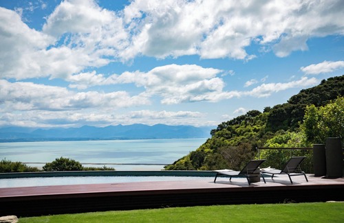 Atawhai Villa | Okoro Villa