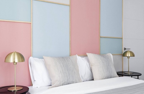 San Diego Apartment | Olala Color Apartment 2B