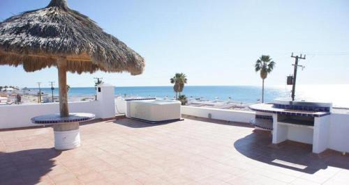 Almont House | Olas Altas