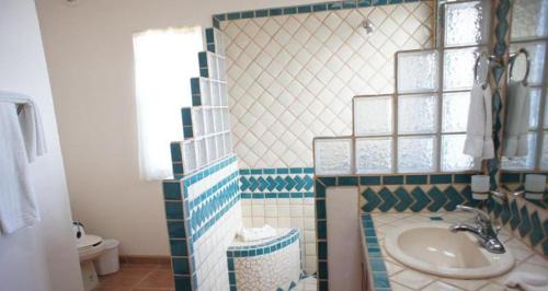 Almont House | Olas Altas