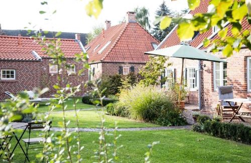 Westerhusen House | Old Bakery - Former Stable