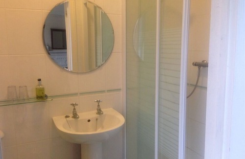 Newport Bed & Breakfast | Old Church House B&B