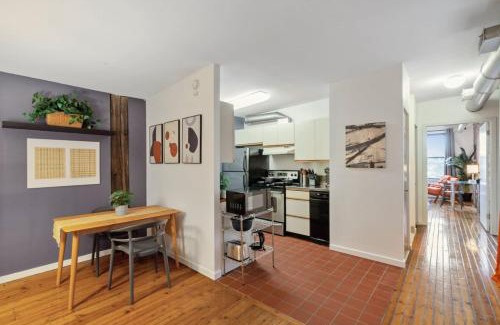 Almont Apartment | Old City Apartment with WiFi and Walkable to sites