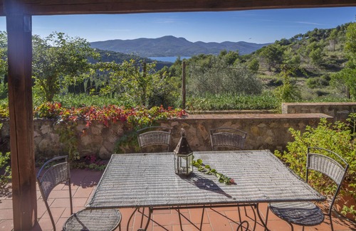 Rio nell'Elba House | Old farmhouse at Elba overlooking two seas
