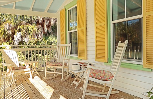 Indian Pass House | Old Florida, Quite, Historic, Completely Remodeled, Near The Beach