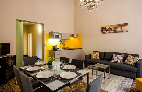Genoa Historical Centre Apartment | Old Genoa Apartment- Superior facing the Aquarium