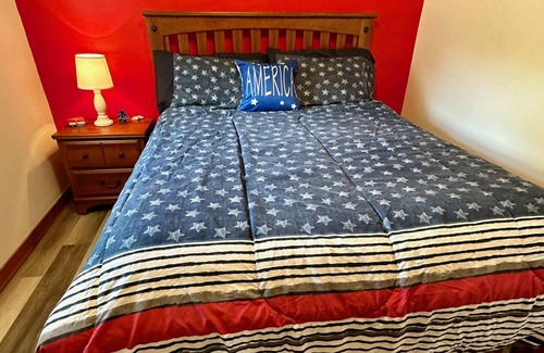 Fort McCoy Cabin | Old Glory at The Tree'Ke Resort - Cabin #1