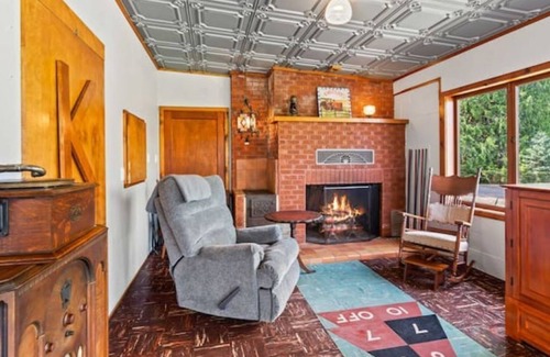 Shelton House | Old Growth & Country Living Farm