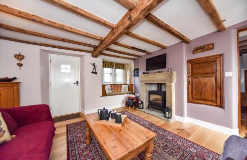 Alfreton House | Old Horns Cottage, Higham Derbyshire