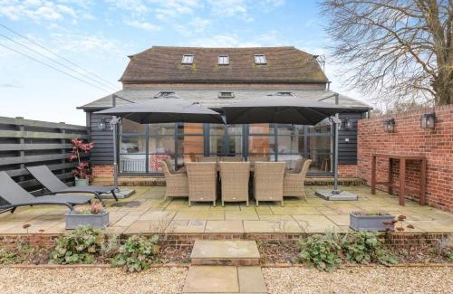 Peasmarsh House | Old House Farm