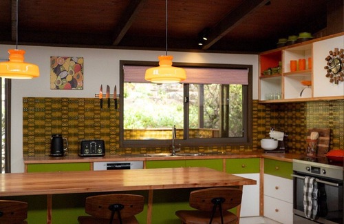 Bright House | Old Mill Park - Family friendly with plenty of room for everyone