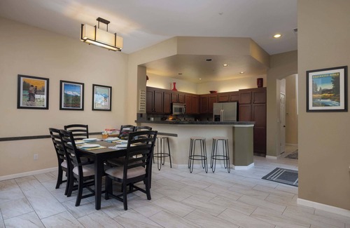 Southern Crossing House | Old Mill Retreat! Fam Friendly - Welcomes 6!