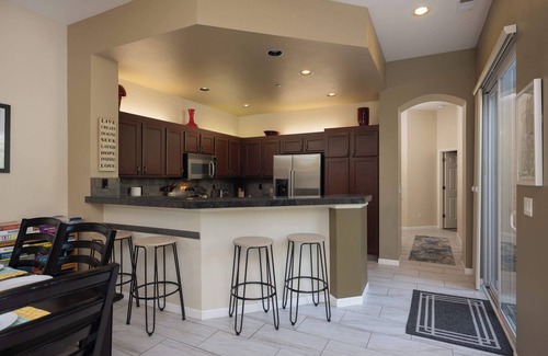 Southern Crossing House | Old Mill Retreat! Fam Friendly - Welcomes 6!