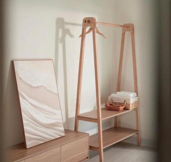 Van Mieu Apartment | Old Quarter Apartment 401 - Air conditioner - Railway