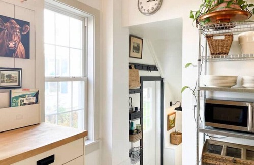 Decorah House | Old Reliable Historic Brick Housen