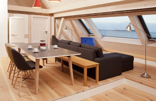 Neuendorf Apartment | Old schoolhouse Panorama apartment