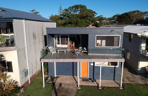 Currarong House | Old Spice Beach House - Great view, sleepy location, perfect for families