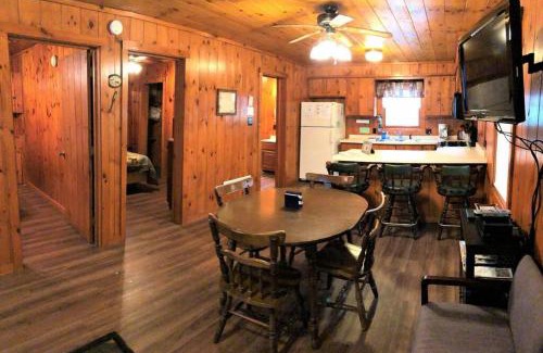 Arbor Vitae House | Old Stoney's Bass - Big Arbor Vitae Lake