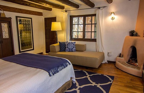 Taos Bed & Breakfast | Old Taos Guesthouse B&B