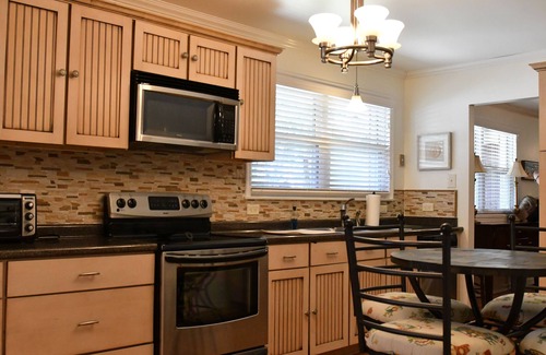 Old Town House | Old Town Bay St. Louis area, short walk to the Beach!