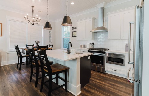 Olde Town House | Old Town Beaches and Birdies House