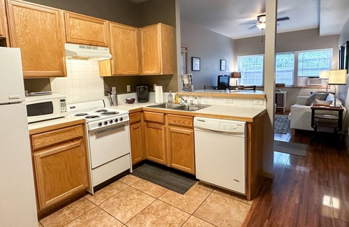 Historic Fort Collins High School Apartment | Old Town - Beautiful 2 Bedroom; Walk/Or Ride Your Bike To Old Town