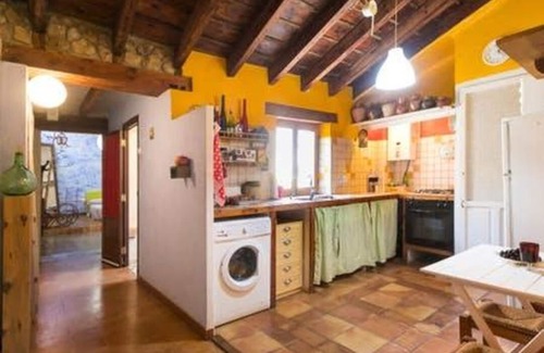Alicante City Centre Apartment | Old Town Flat Large Flat