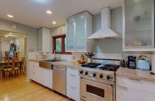 Downtown Albuquerque House | Old Town Gem