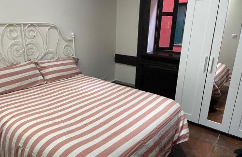 Bilbao Old Town Apartment | Old Town Palace (Casco Viejo Bilbao) EBI01877