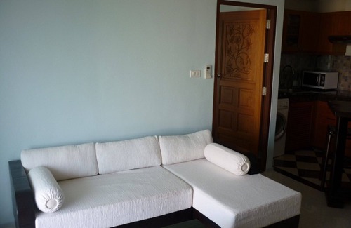 Chang Khlan Condo | Old town suite, large balcony and a view (6 floor)