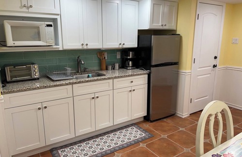 St. Leonard's Tract Apartment | Old world charm with modern amenities 1 BR apt on block one of Ventnor Beach