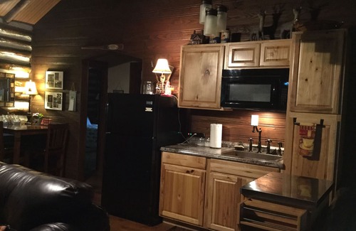 Knoxville Cabin | Old World Swiss Cabin Nestled In Woods Ancient Lore & Neyland Stadium Close by