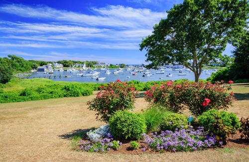 East Harwich House | Olde Homestead Hideaway
