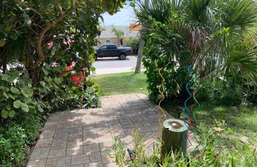 Bunnell Apartment | Oleander Cottage- in the Heart of Flagler Beach and steps to the Beach!
